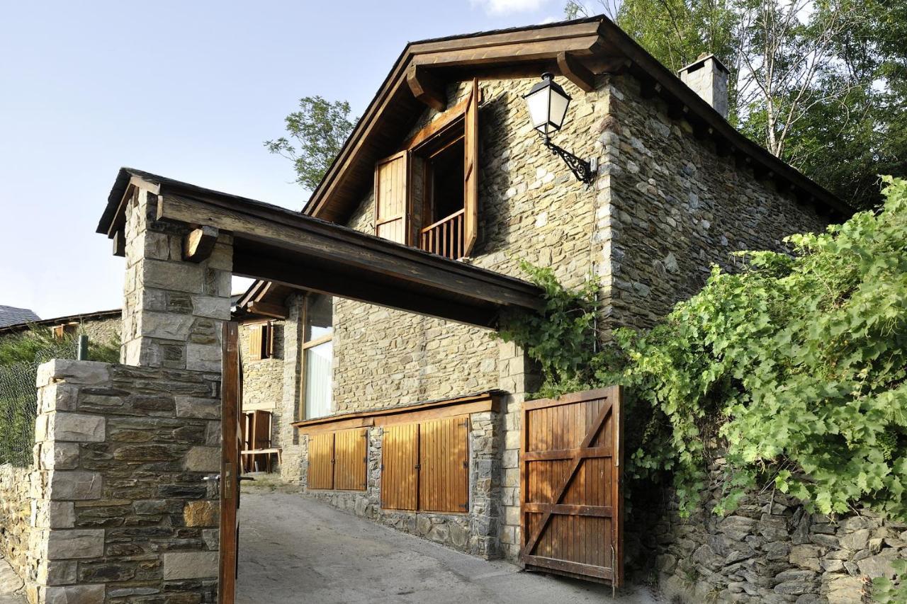 La Caseta De Queixans Con Chimenea Puigcerdà Zewnętrze zdjęcie